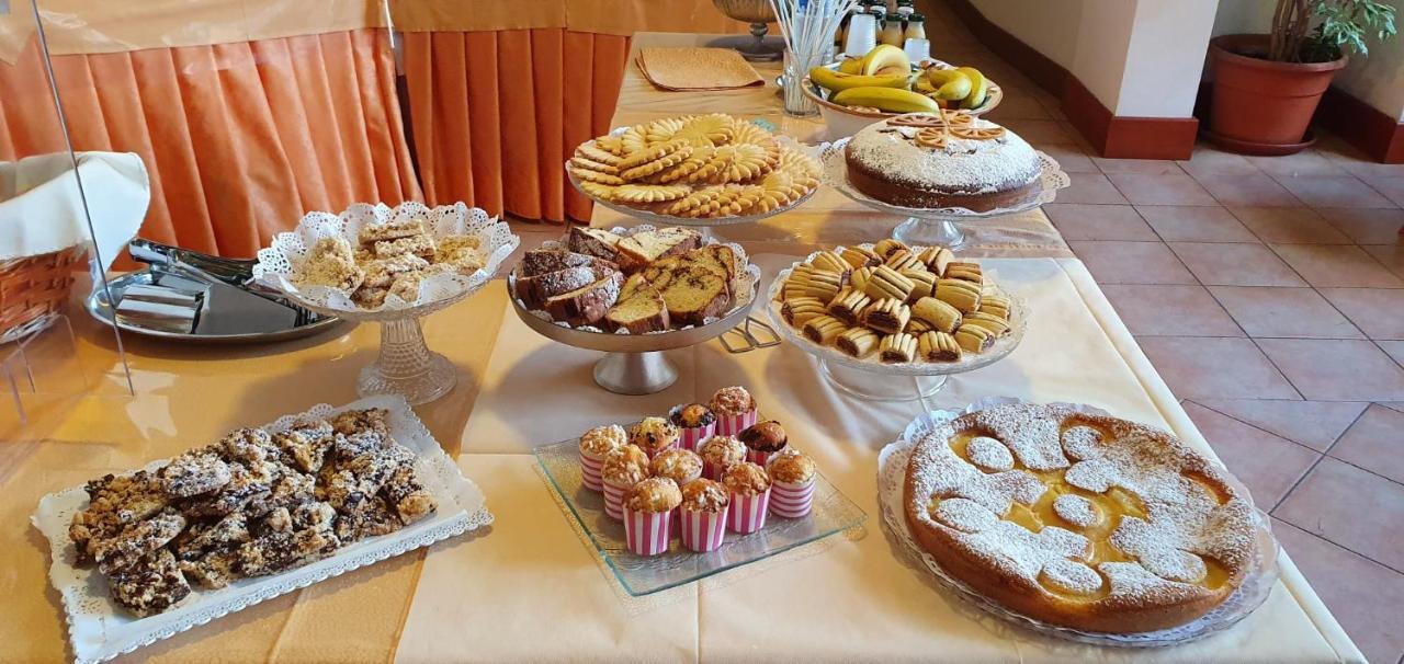 Hotel Piccada Palau Εξωτερικό φωτογραφία
