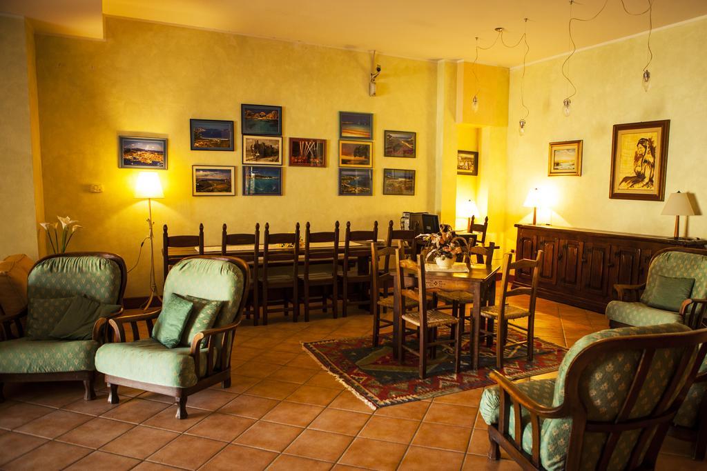 Hotel Piccada Palau Εξωτερικό φωτογραφία