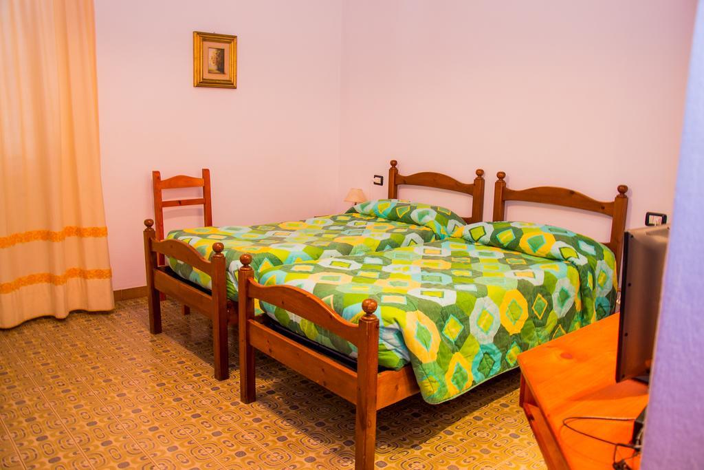 Hotel Piccada Palau Εξωτερικό φωτογραφία