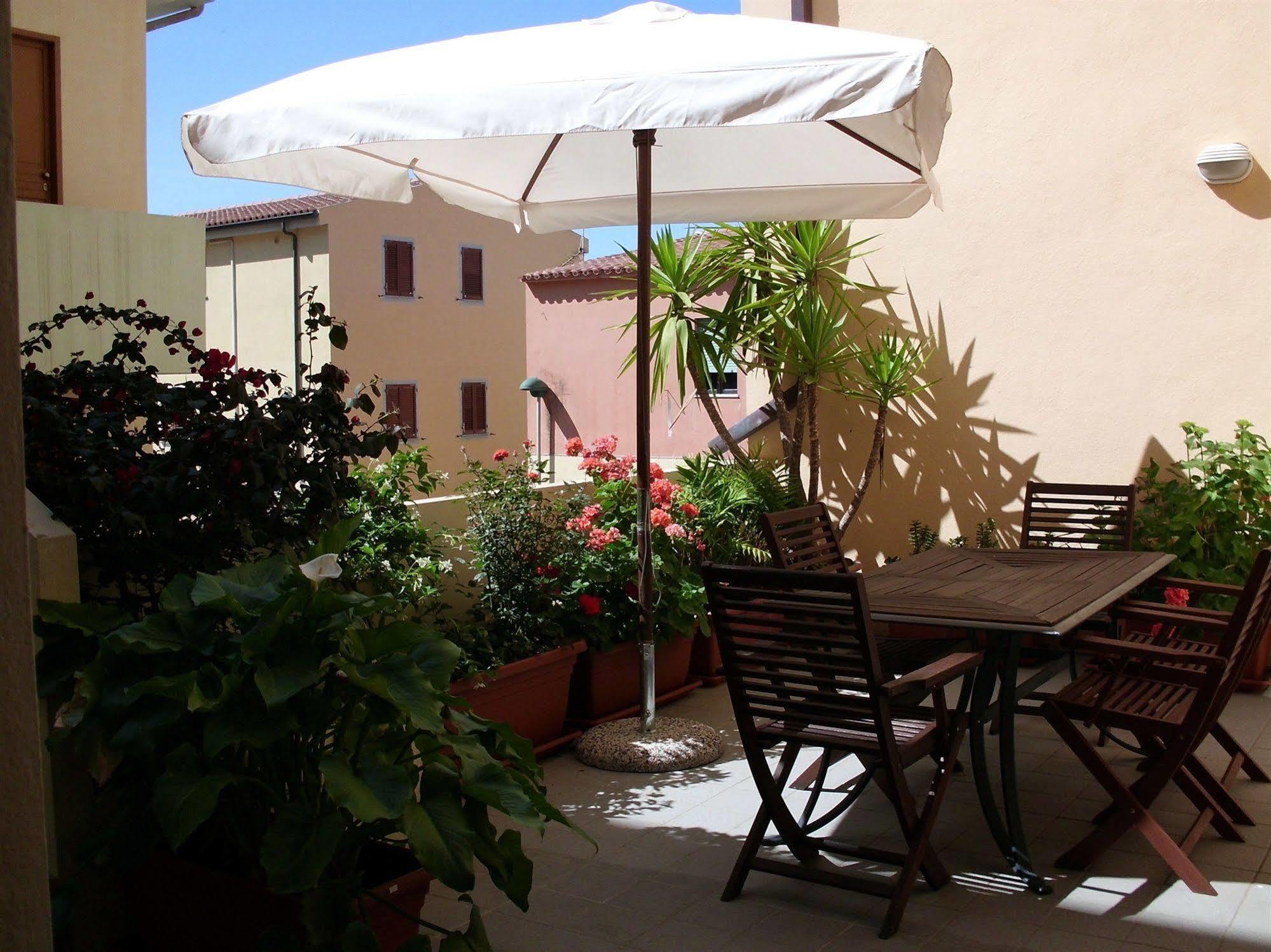 Hotel Piccada Palau Εξωτερικό φωτογραφία